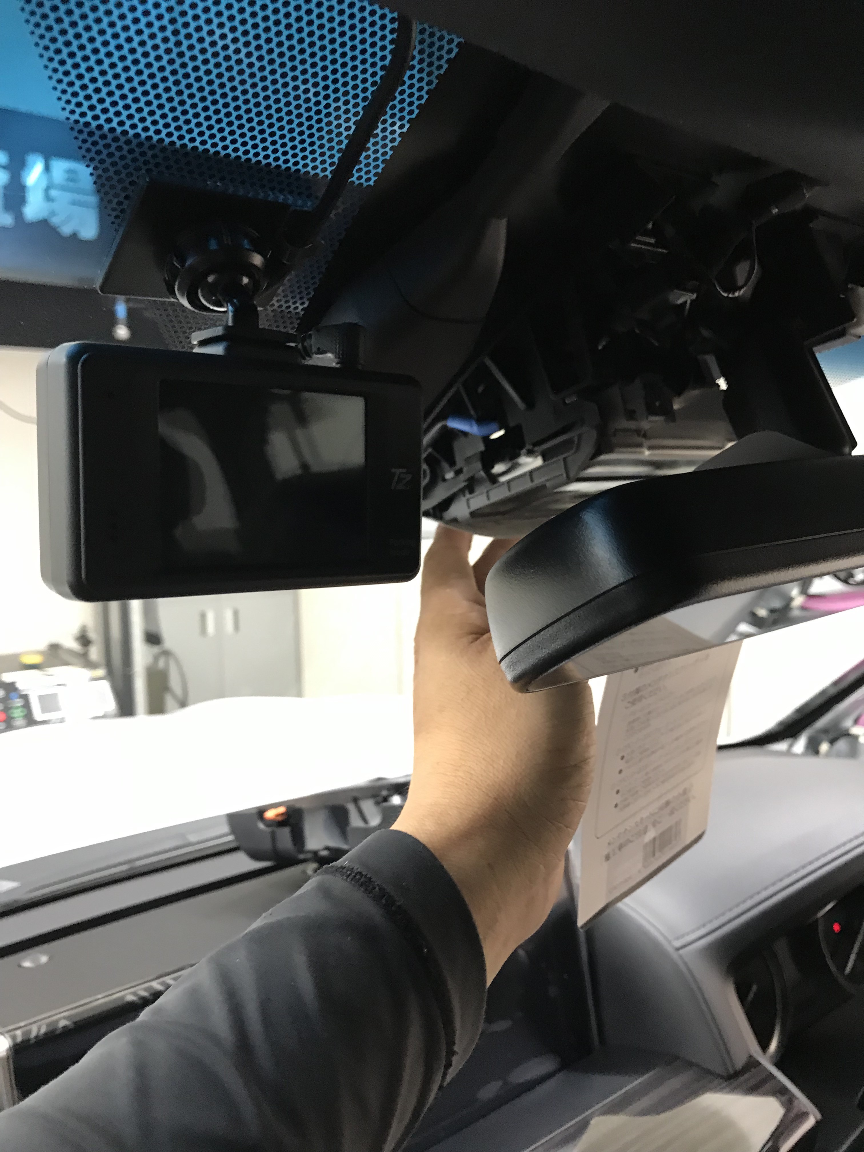 LEXUS LX / レクサス LX ドライブレコーダー取り付け u2013 日々の車いじり